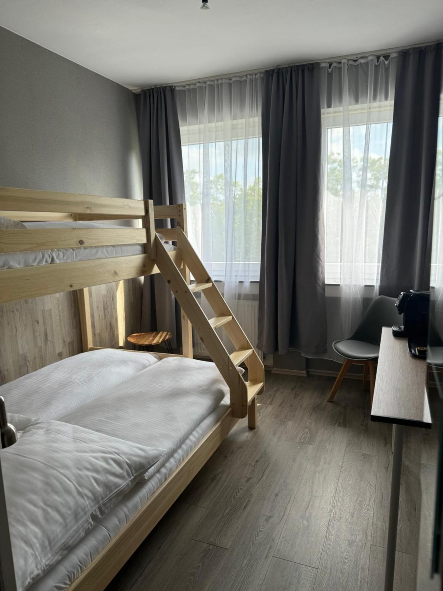 Skyline Hotel Ганновер Экстерьер фото