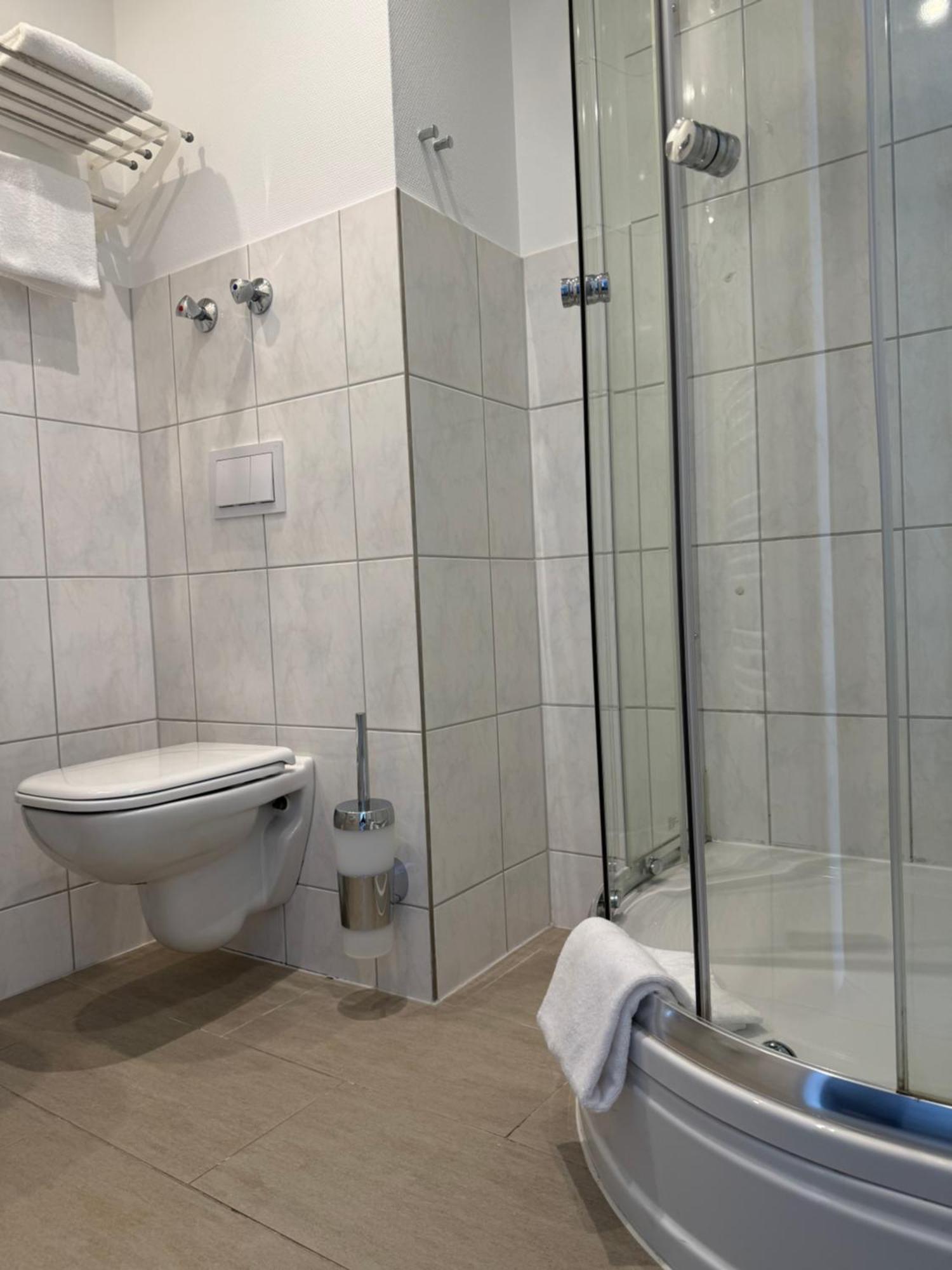 Skyline Hotel Ганновер Экстерьер фото
