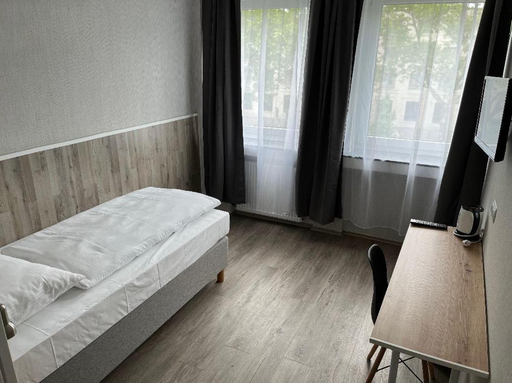 Skyline Hotel Ганновер Экстерьер фото