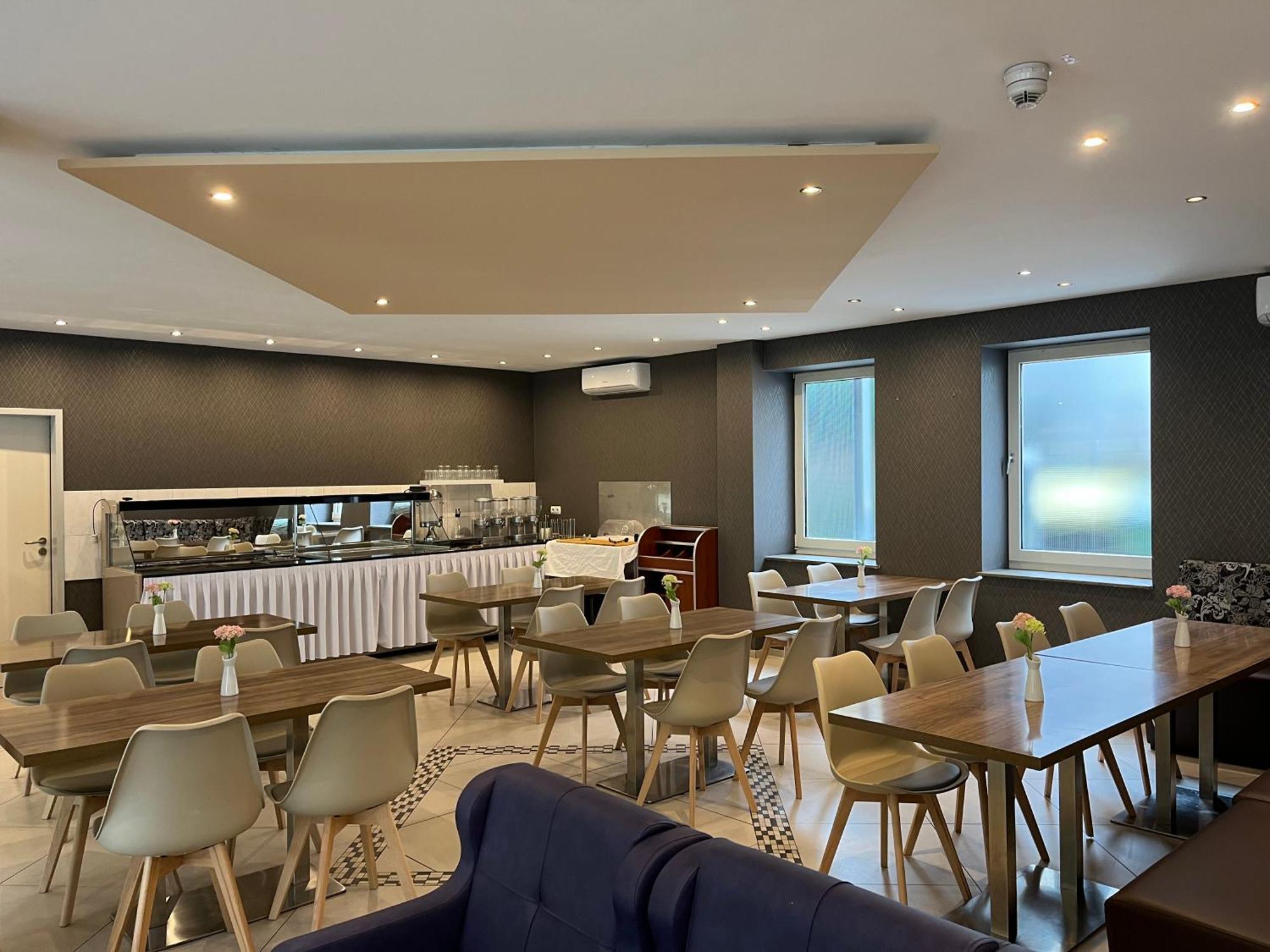 Skyline Hotel Ганновер Экстерьер фото