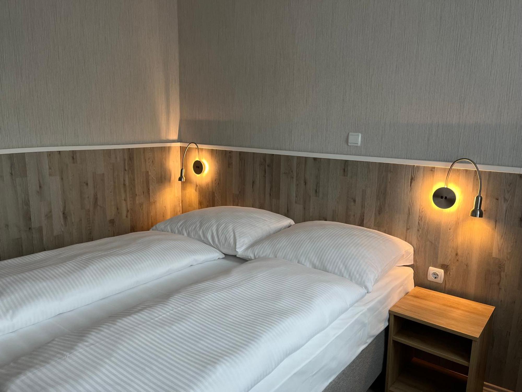 Skyline Hotel Ганновер Экстерьер фото