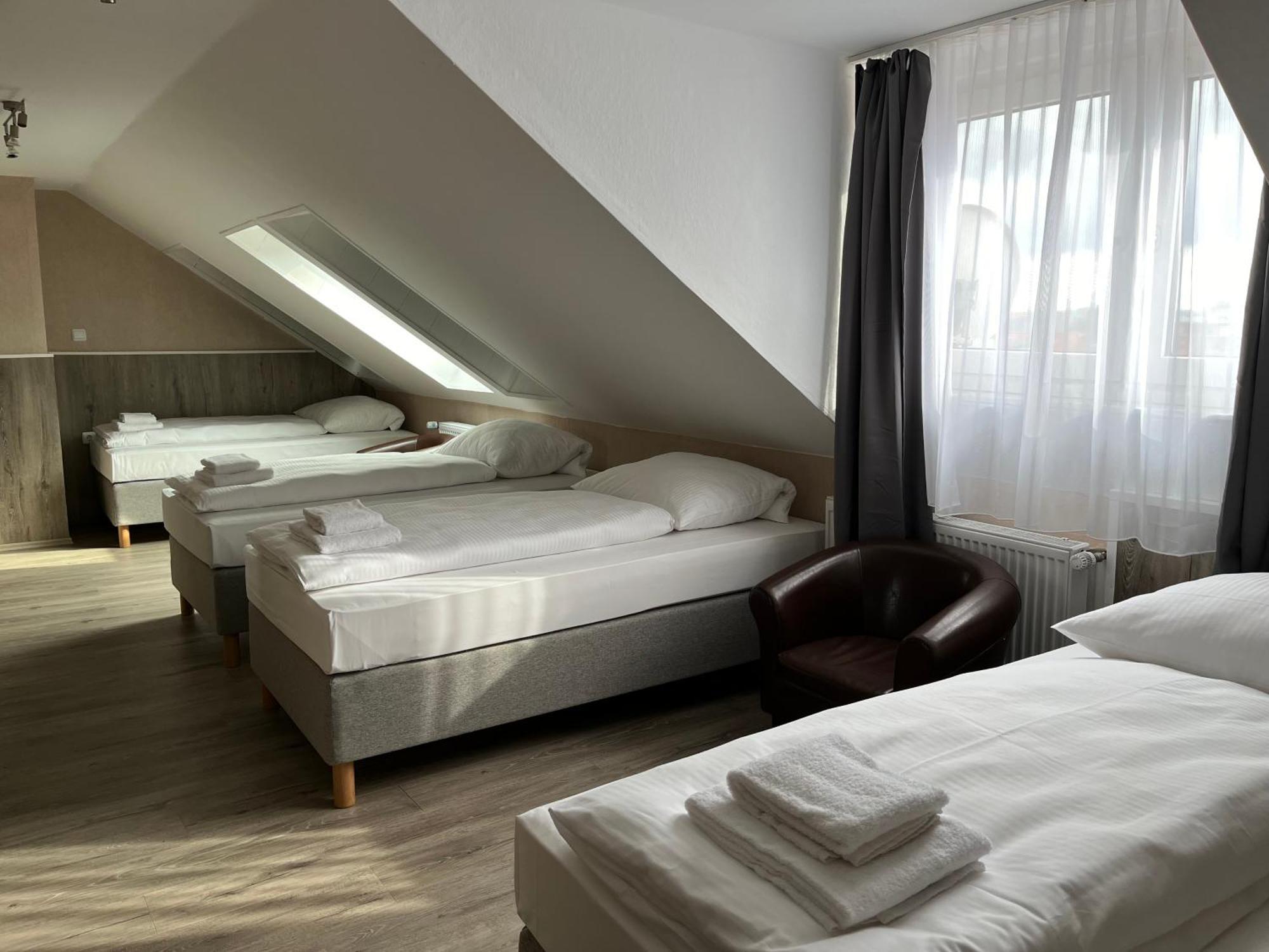 Skyline Hotel Ганновер Экстерьер фото